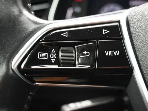 Used 2020 Audi A6 3.0T Premium Plus w/ Premium Plus Package AWD/4WD image 19