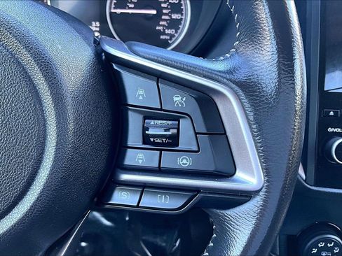 Used 2023 Subaru Forester Premium AWD/4WD image 17