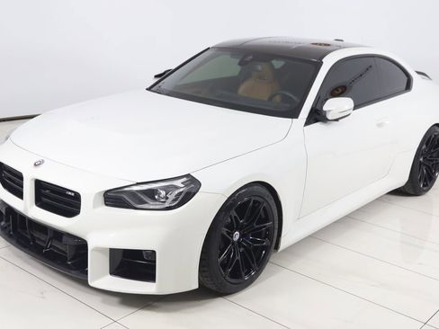 Used 2023 BMW M2 w/ Lighting Package image 28