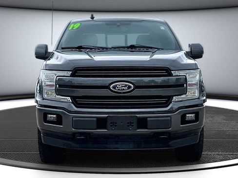 Used 2019 Ford F150 Lariat w/ Equipment Group 502A Luxury AWD/4WD image 2