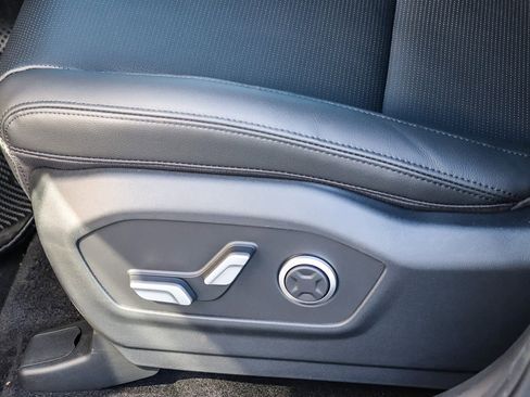 New 2025 Hyundai Santa Fe Limited image 24