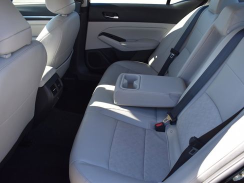 Used 2024 Nissan Altima 2.5 SL image 18