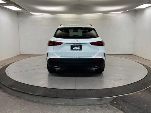 Used 2023 Mercedes-Benz GLA 250 image 4