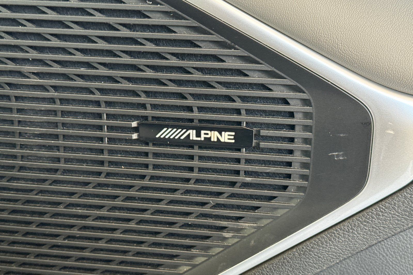 Used 2024 Jeep Wagoneer Series II AWD/4WD image 45
