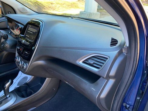 Used 2022 Chevrolet Spark LS image 37