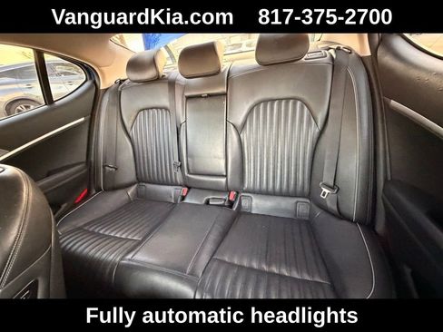 Used 2022 Genesis G70 2.0T w/ Prestige Package image 25