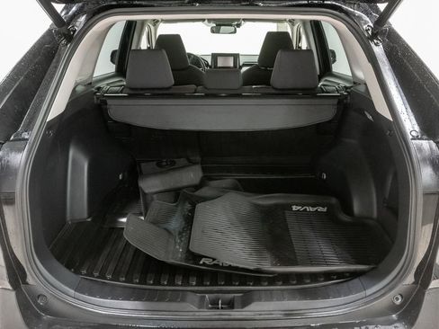 Used 2021 Toyota RAV4 XLE w/ Convenience Package AWD/4WD image 31