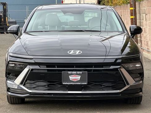 New 2026 Hyundai Sonata SEL FWD image 3