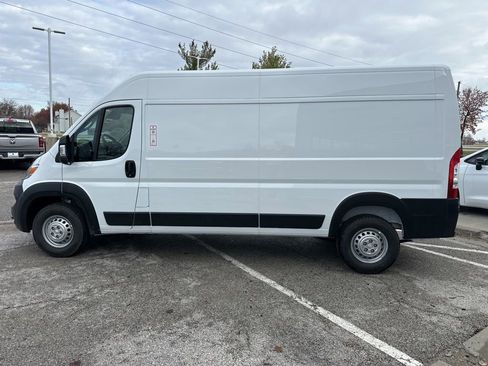New 2026 RAM ProMaster 2500 image 17