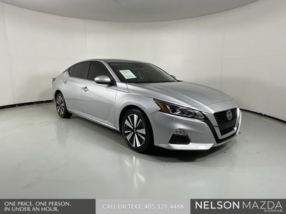 Used 2021 Nissan Altima 2.5 SV