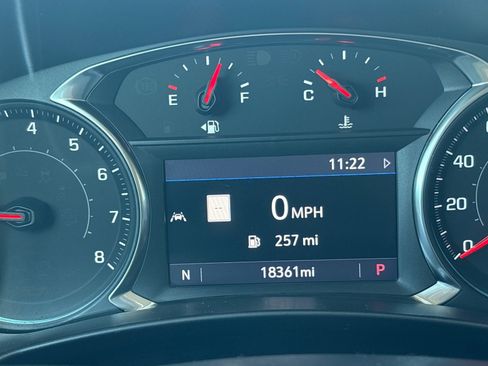 Used 2022 Chevrolet Equinox LT image 15