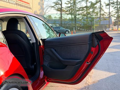 Used 2023 Tesla Model 3 Standard Range image 20