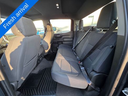 Used 2022 Chevrolet Silverado 1500 LT image 13