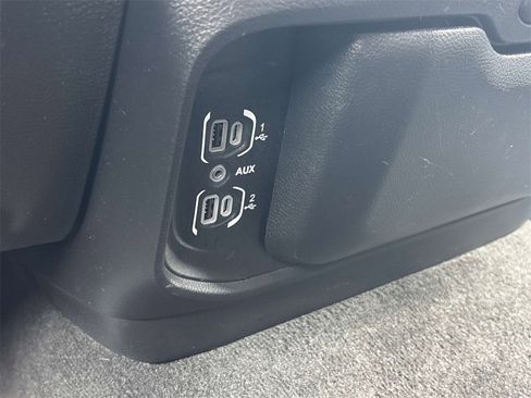 Used 2023 RAM 1500 Big Horn image 30