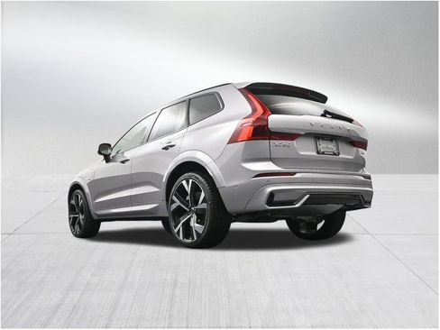 New 2026 Volvo XC60 T8 Ultra AWD/4WD image 23