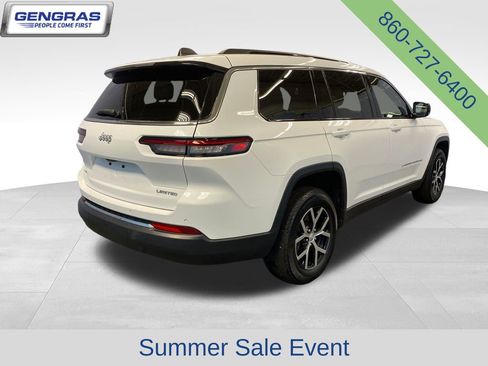 Used 2024 Jeep Grand Cherokee L Limited AWD/4WD image 6