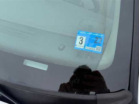 Used 2009 Mercury Grand Marquis LS image 3