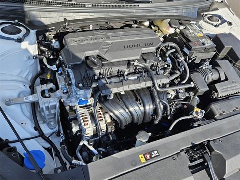 New 2025 Kia K4 EX image 16