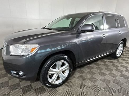 Used 2010 Toyota Highlander Limited AWD/4WD image 6