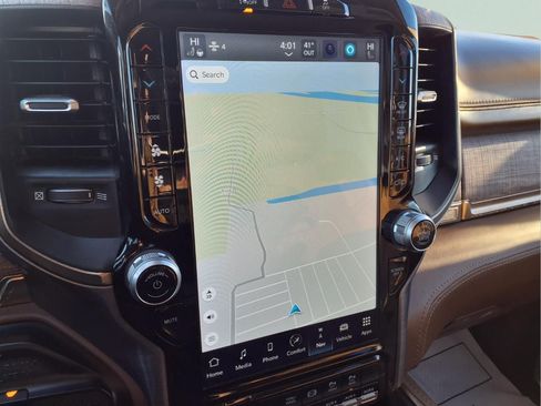 Used 2022 RAM 3500 Limited image 5