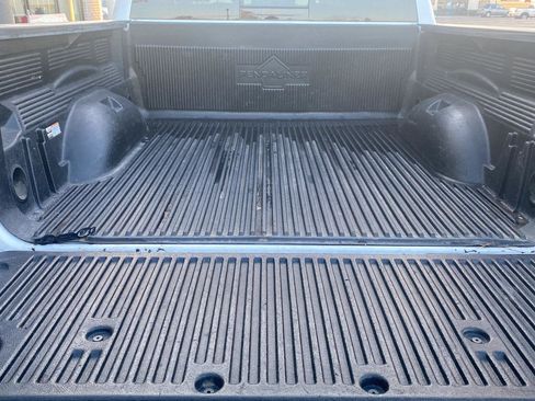 Used 2021 RAM 1500 Laramie image 21