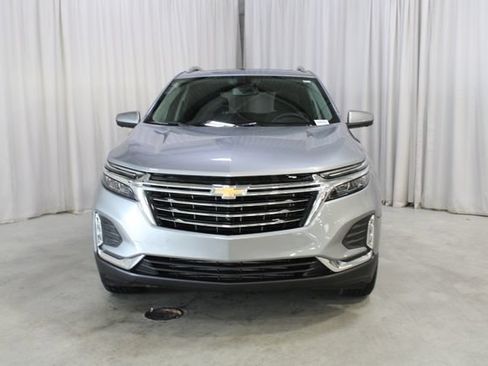 Used 2024 Chevrolet Equinox Premier AWD/4WD image 38