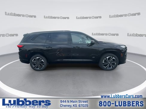 Used 2025 Buick Enclave Sport Touring FWD image 9