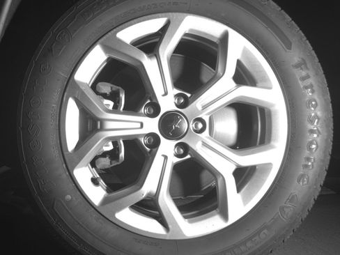 Used 2025 Jeep Compass Latitude image 9