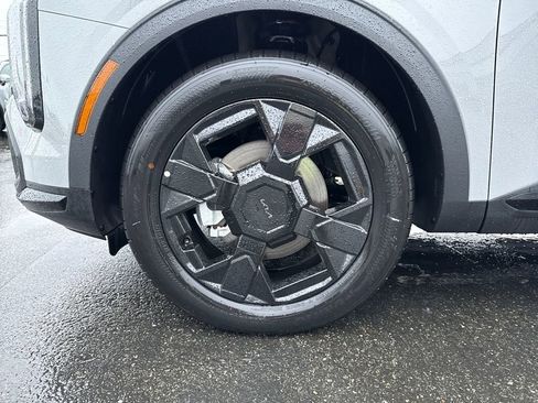 New 2026 Kia Sportage X-Line w/ X-Line Premium Package image 21