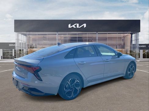 New 2026 Kia K5 GT-Line image 8