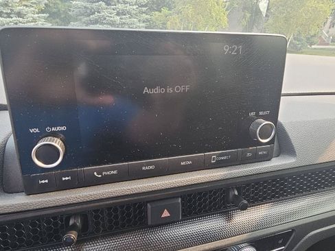Used 2023 Honda CR-V Sport image 8