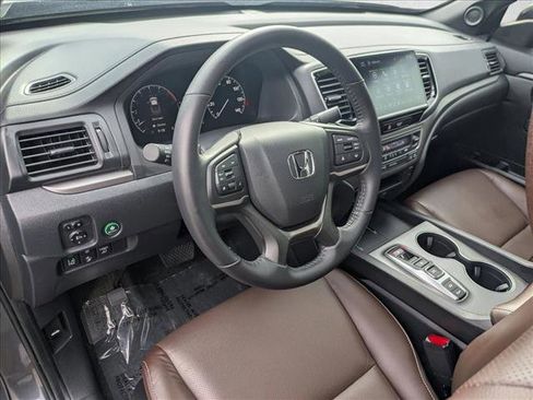 Certified 2024 Honda Ridgeline RTL image 10