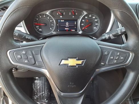 Used 2019 Chevrolet Equinox LT AWD/4WD image 24
