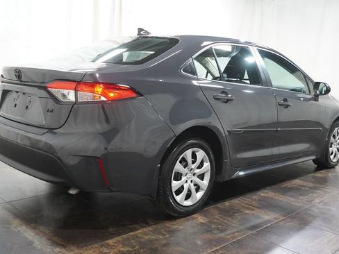 Used 2024 Toyota Corolla LE FWD image 5