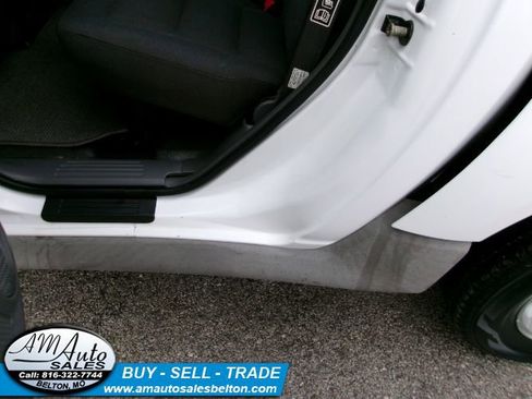 Used 2002 Ford Explorer Sport Trac 2WD image 24