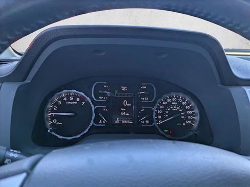 Used 2018 Toyota Tundra Platinum image 10