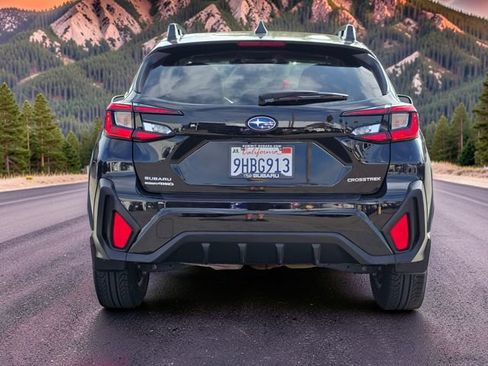 Certified 2024 Subaru Crosstrek 2.0i Premium AWD/4WD image 6