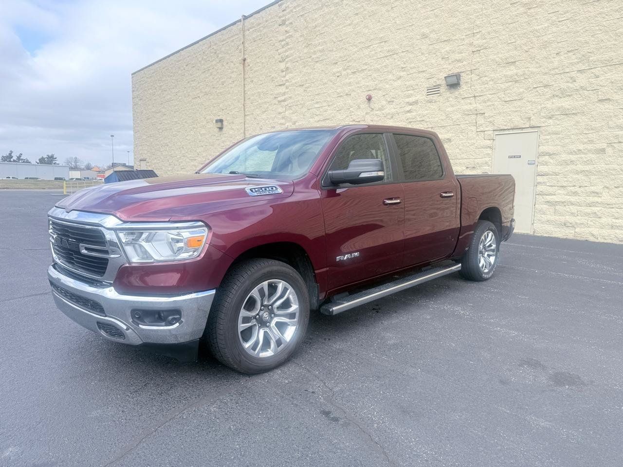 Used 2019 RAM 1500 Big Horn AWD/4WD image 1