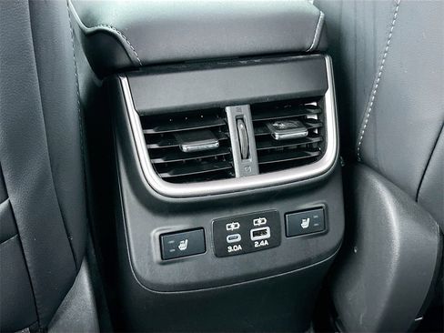 Certified 2025 Subaru Outback Limited w/ Popular Package #2 image 27