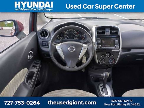 Used 2015 Nissan Versa Note SV w/ SV Convenience Package FWD image 16