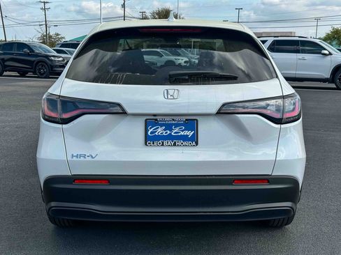 New 2026 Honda HR-V LX image 7