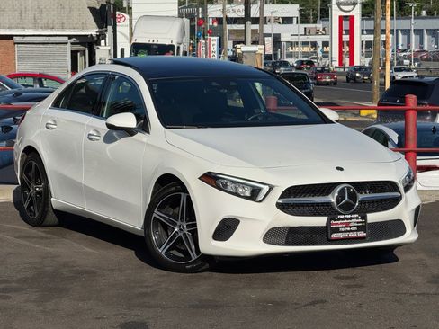 Used 2019 Mercedes-Benz A 220 4MATIC image 11