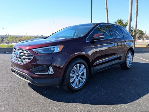Used 2022 Ford Edge Titanium image 8