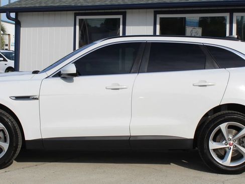 Used 2020 Jaguar F-PACE Premium AWD/4WD image 2