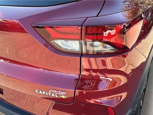 Used 2022 Chevrolet TrailBlazer RS image 35