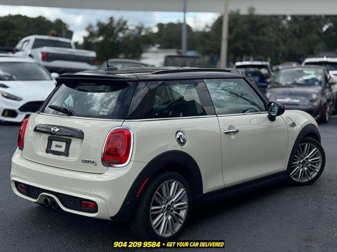 Used 2018 MINI Cooper S FWD image 6