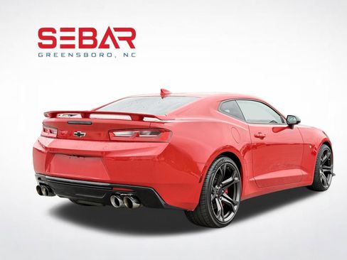Used 2017 Chevrolet Camaro SS RWD image 12