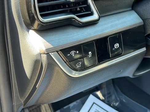 Used 2024 Kia Sportage X-Line w/ X-Line Premium Package image 23