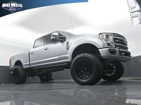 Used 2021 Ford F250 Platinum w/ FX4 Off-Road Package AWD/4WD image 17
