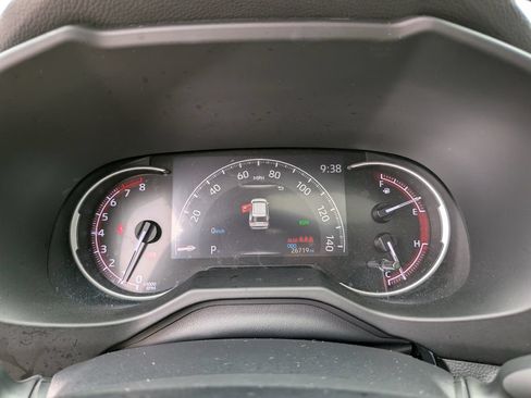 Used 2021 Toyota RAV4 TRD Off-Road w/ TRD Off-Road Weather Package AWD/4WD image 34